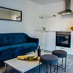 One Bedroom With Garden Views - Access To Amazing Rooftop Terrace, Free Parking And Gym On Premises Apartment Rogoznica (Sibenik-Knin)