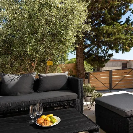 Garden View With Rooftop Terrace Apartment Rogoznica (Sibenik-Knin)