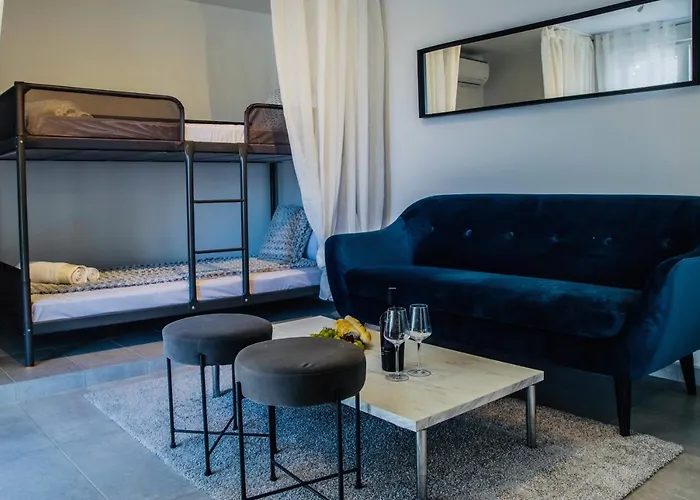 One Bedroom With Garden Views - Access To Amazing Rooftop Terrace, Free Parking And Gym On Premises