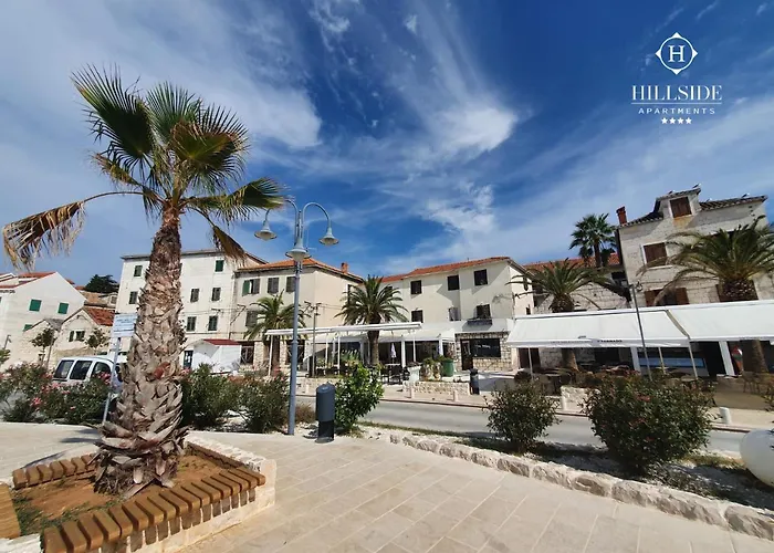 One Bedroom With Garden Views - Access To Amazing Rooftop Terrace, Free Parking And Gym On Premises דירה *